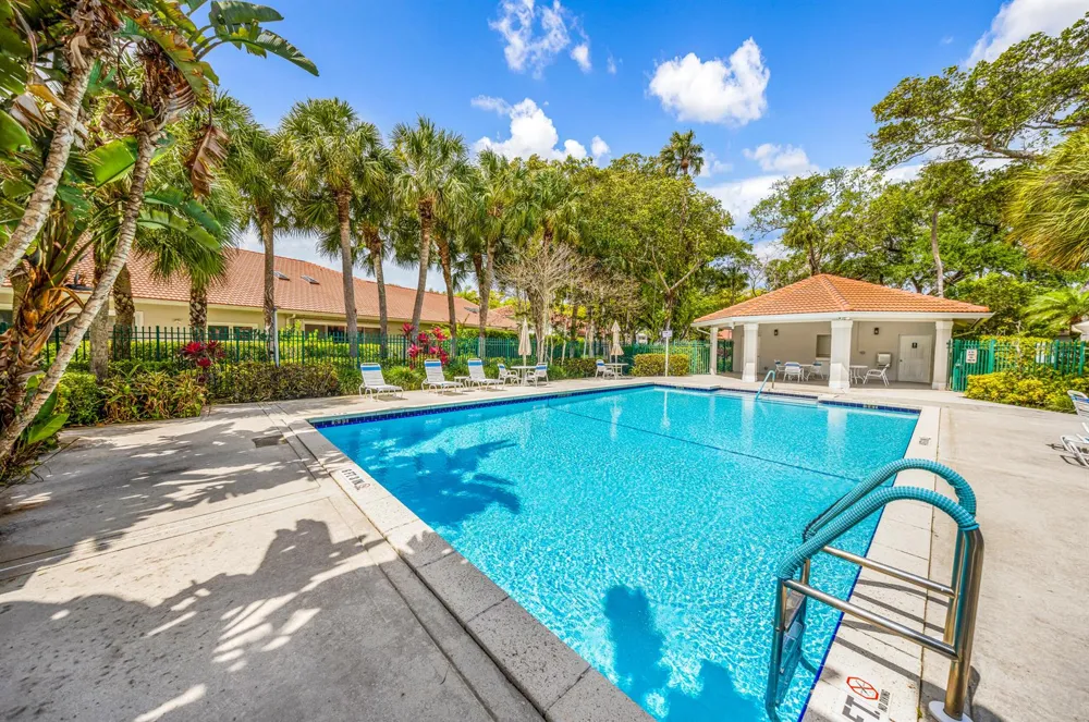 4107 CARRIAGE DRIVE #K2 Pompano Beach, FL 33069