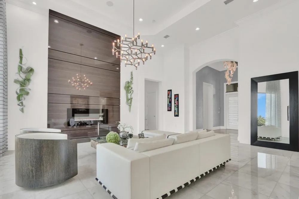 9570 Labelle Court Delray Beach, FL 33446
