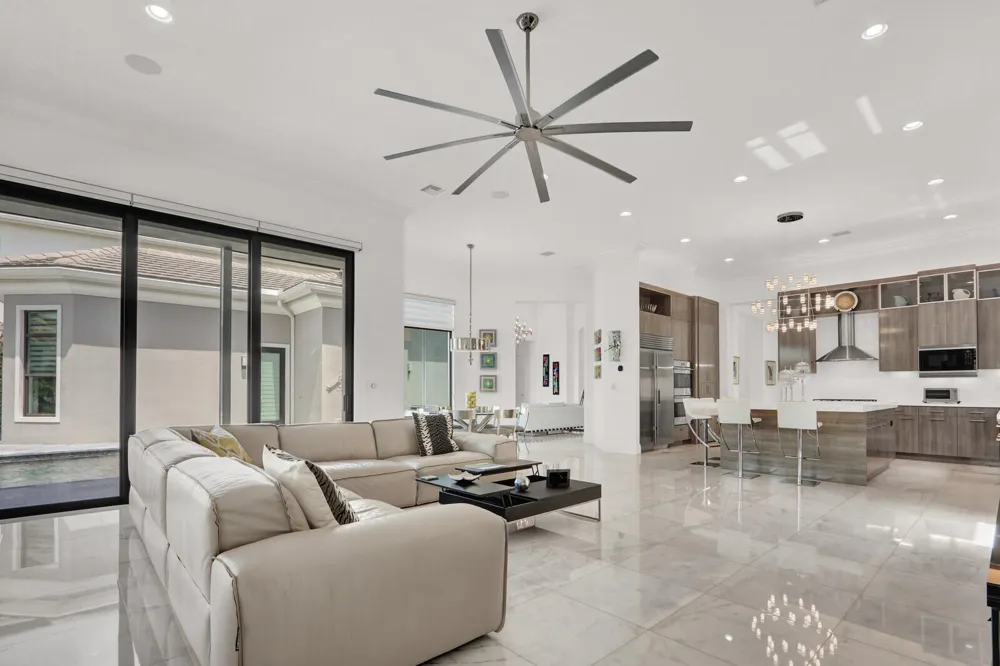 9570 Labelle Court Delray Beach, FL 33446