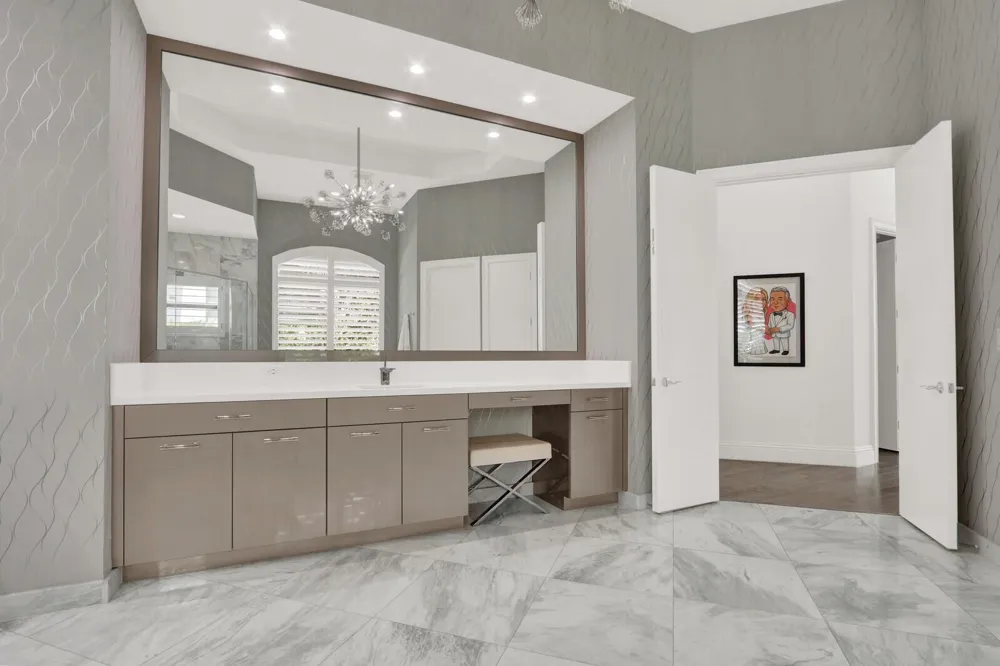 9570 Labelle Court Delray Beach, FL 33446
