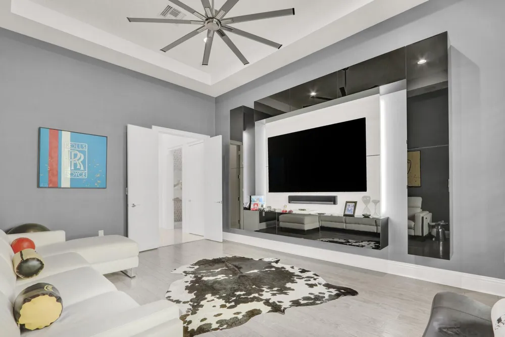 9570 Labelle Court Delray Beach, FL 33446
