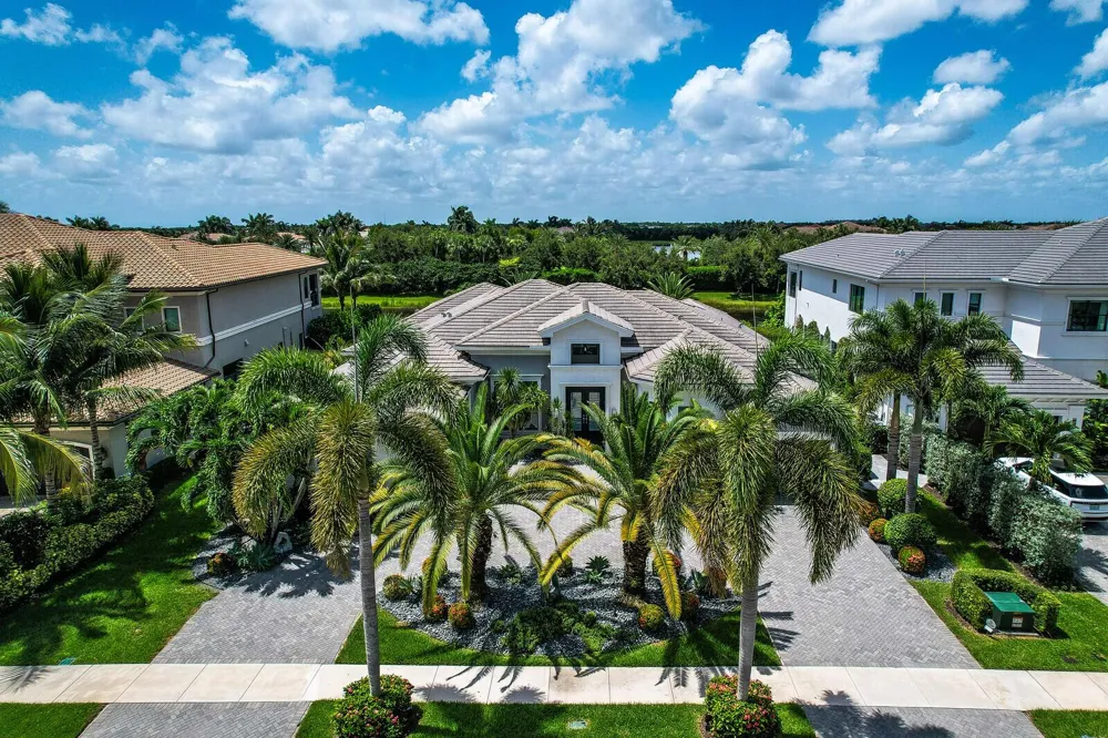 9570 Labelle Court Delray Beach, FL 33446