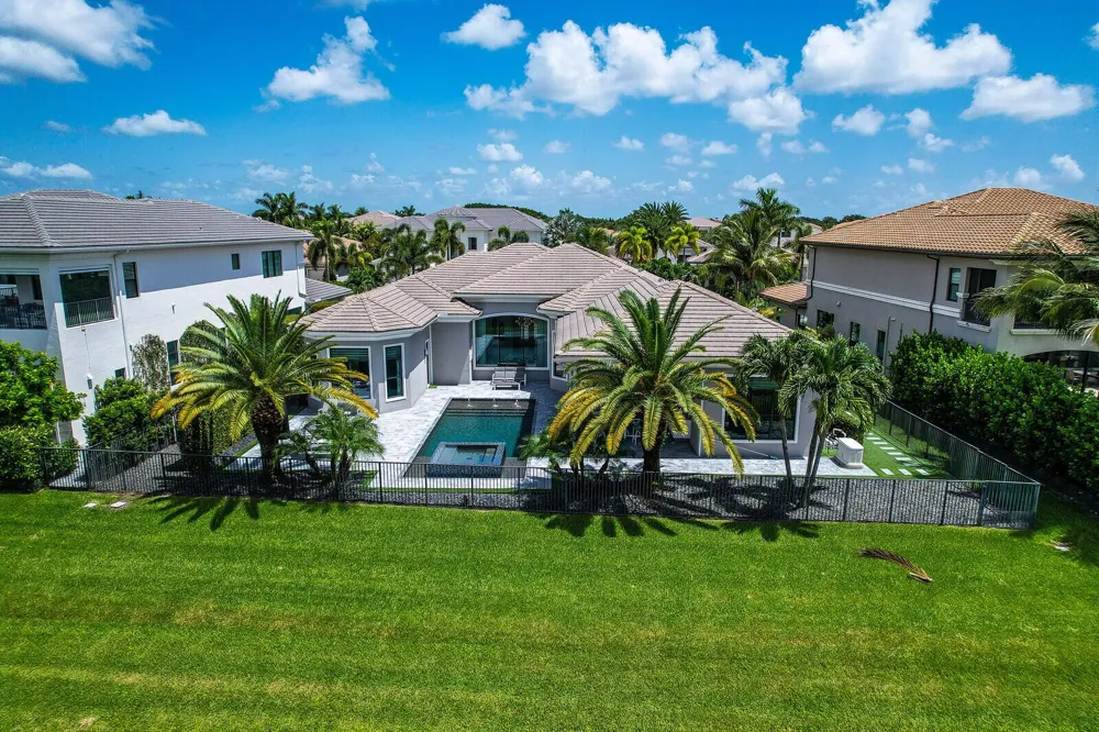 9570 Labelle Court Delray Beach, FL 33446