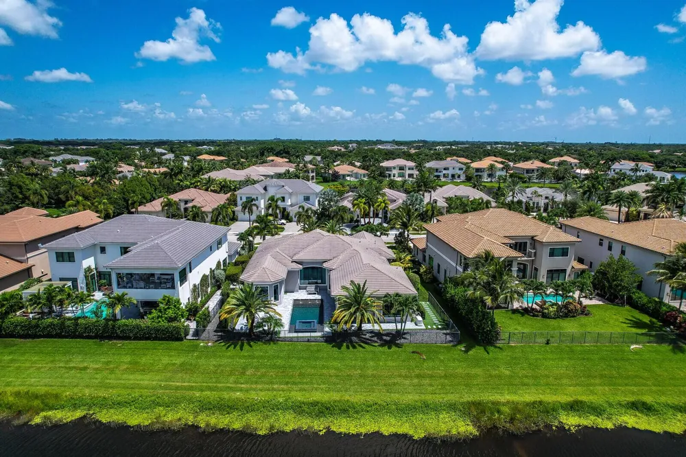 9570 Labelle Court Delray Beach, FL 33446