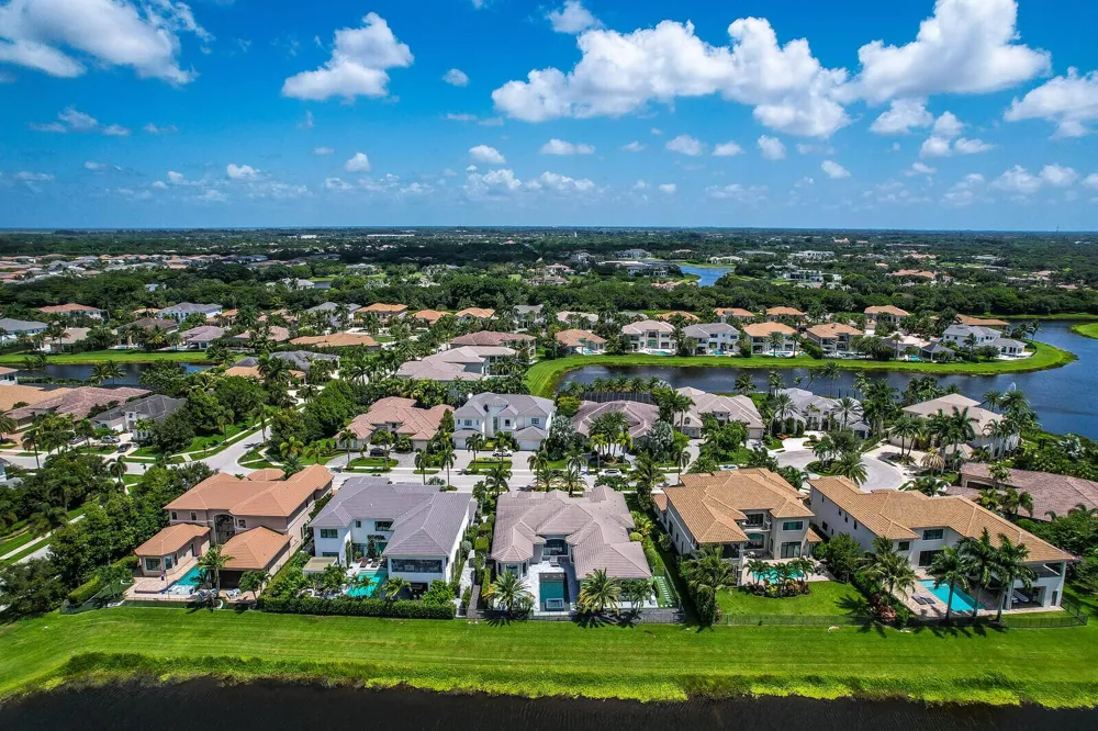 9570 Labelle Court Delray Beach, FL 33446