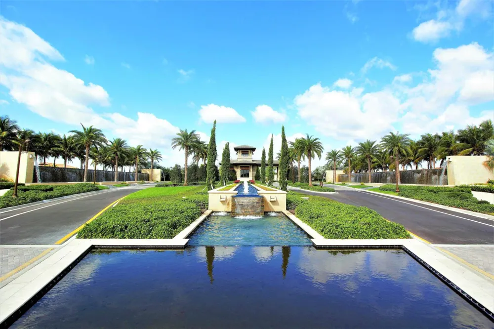 9570 Labelle Court Delray Beach, FL 33446