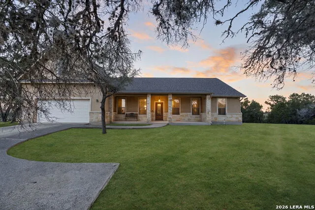 448 Western Bandera, TX 78003