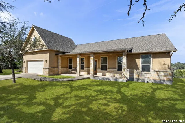 448 Western Bandera, TX 78003