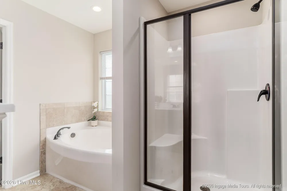 829 Jade Lane Winterville, NC 28590