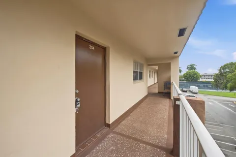 8841 SUNRISE LAKES BOULEVARD #304