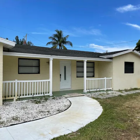 528 Margaret Court