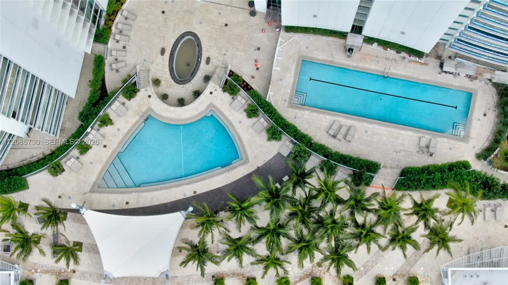 900 Biscayne Blvd #3502 Miami, FL 33132