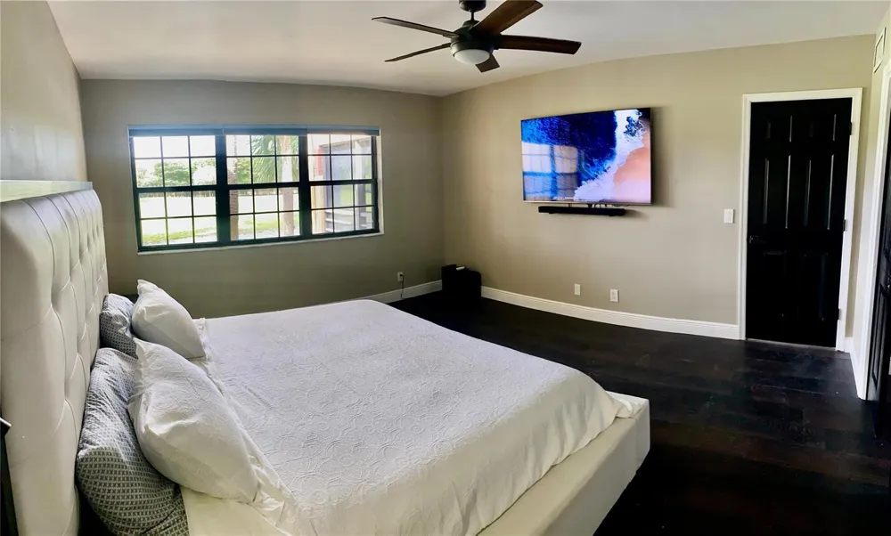 6406 ASPEN GLEN CIRCLE #202 Boynton Beach, FL 33437