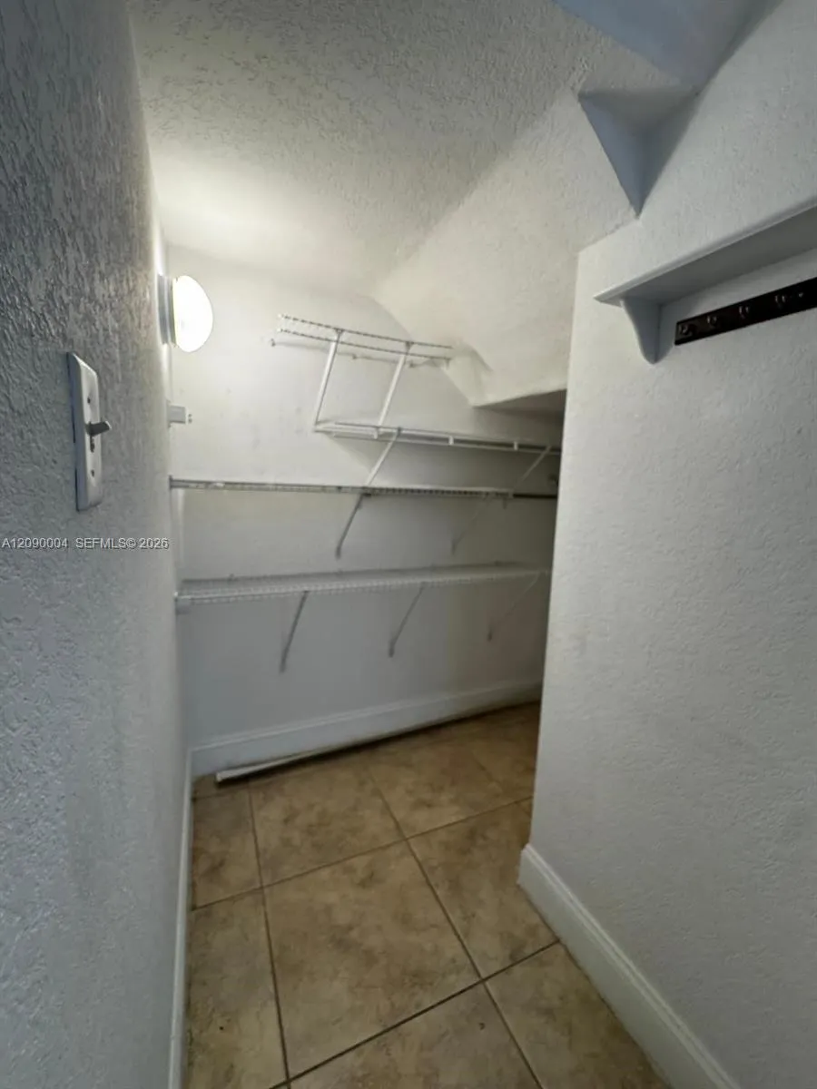 18032 NW 74th Ct #74 Hialeah, FL 33015