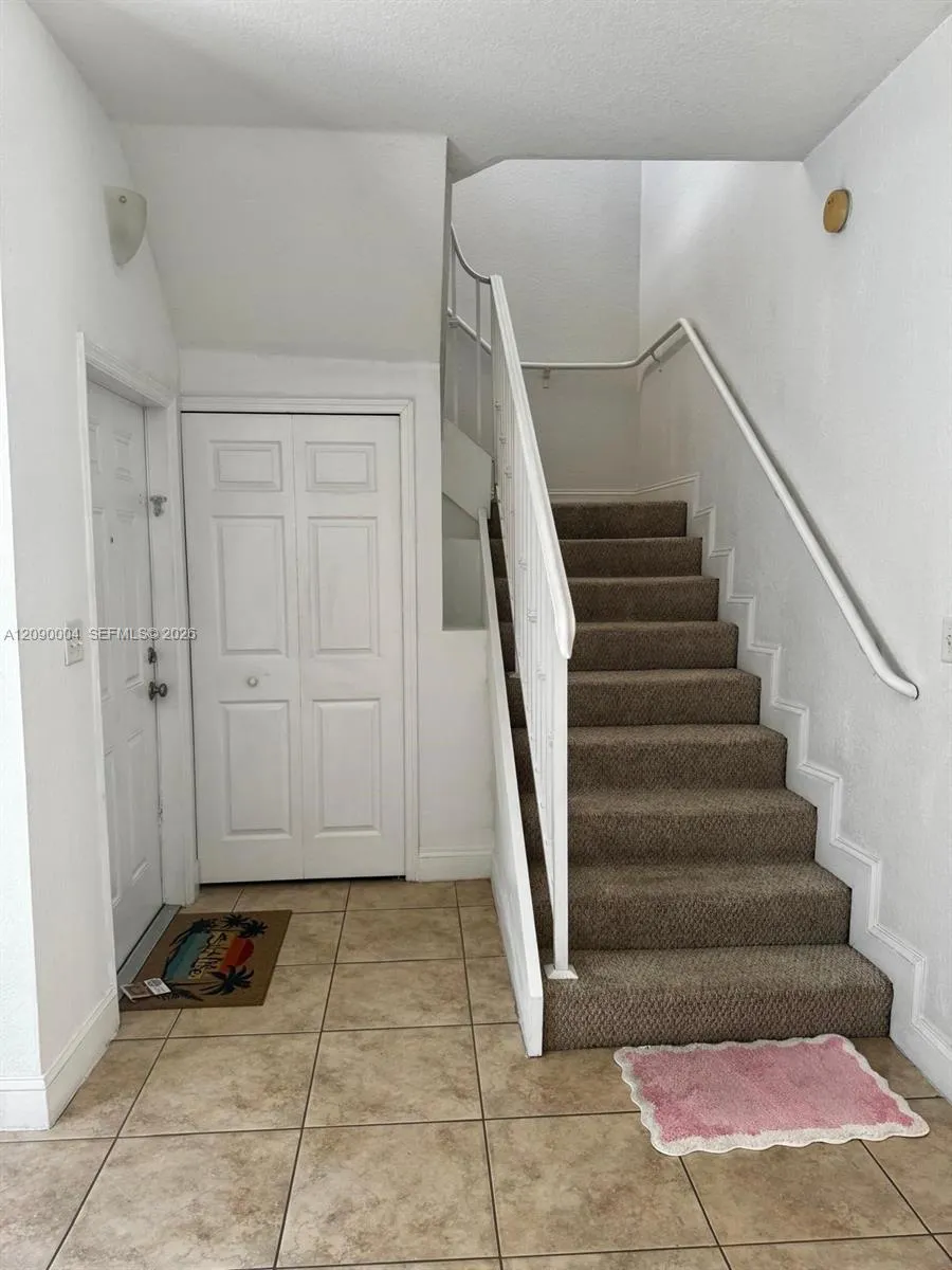 18032 NW 74th Ct #74 Hialeah, FL 33015
