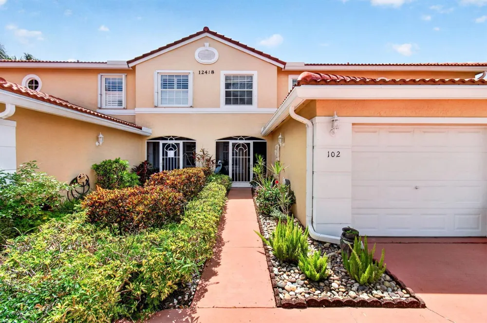 12418 Crystal Pointe Drive #102 Boynton Beach, FL 33437