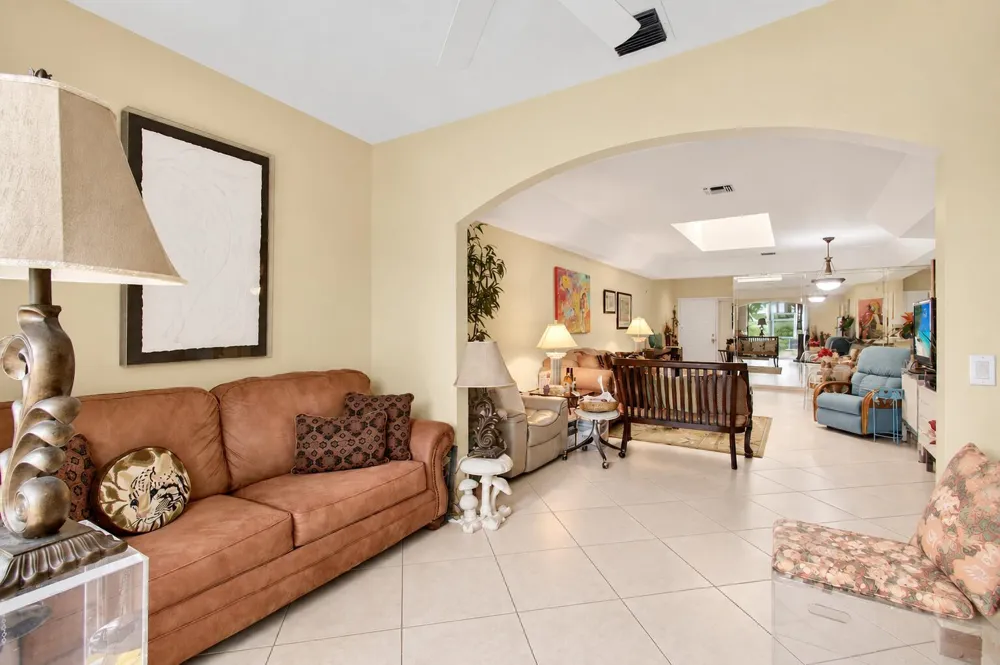 12598 Crystal Pointe Drive #B Boynton Beach, FL 33437