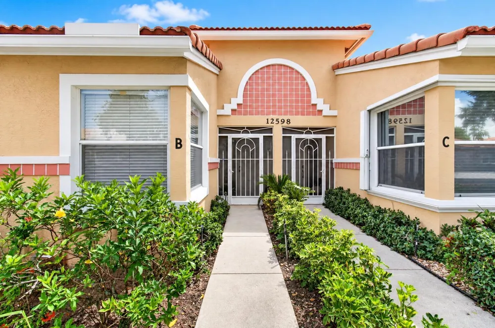 12598 Crystal Pointe Drive #B Boynton Beach, FL 33437