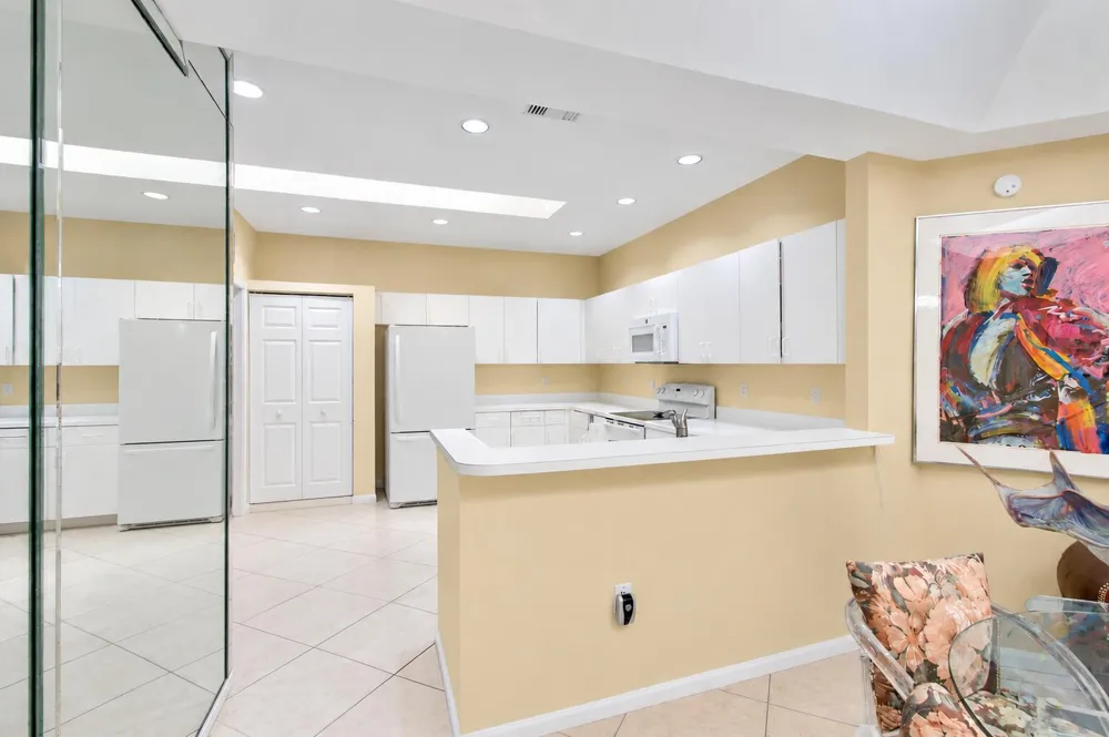 12598 Crystal Pointe Drive #B Boynton Beach, FL 33437