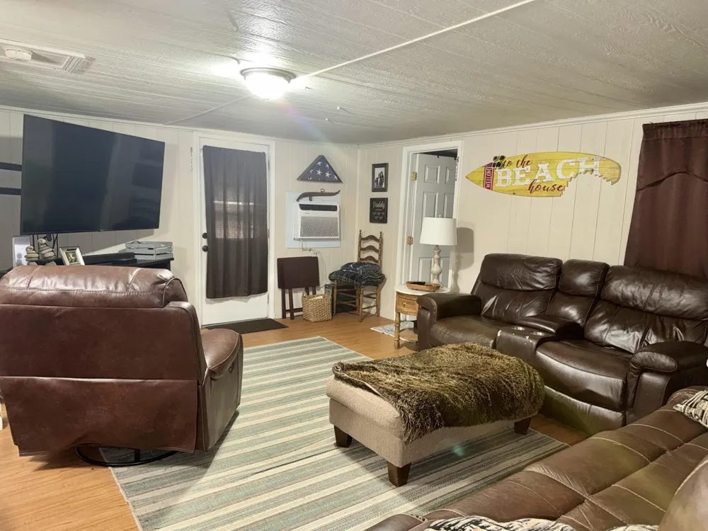 1555 Channel Drive Brazoria, TX 77422