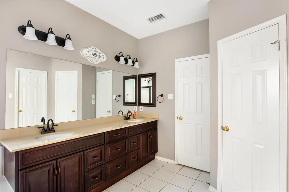19102 Sprinters Drive Humble, TX 77346
