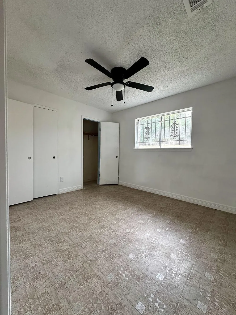 12130 Glenhollow Drive Houston, TX 77048