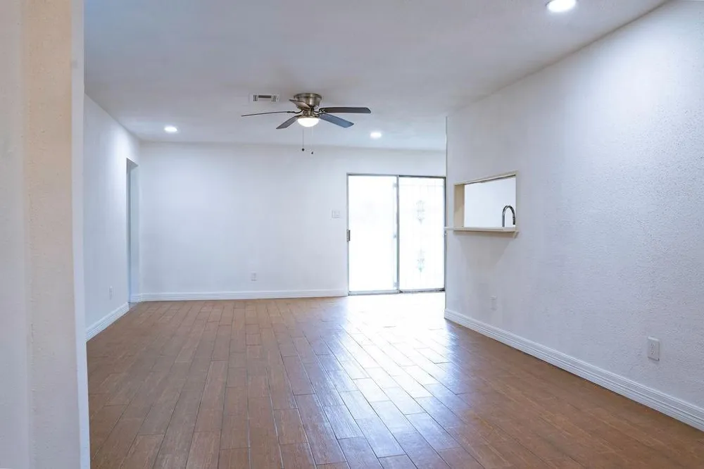 12130 Glenhollow Drive Houston, TX 77048