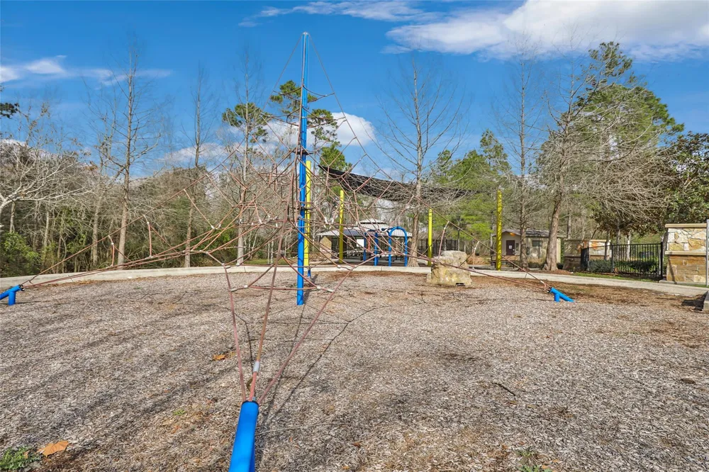 17703 Typhoon Way Crosby, TX 77532