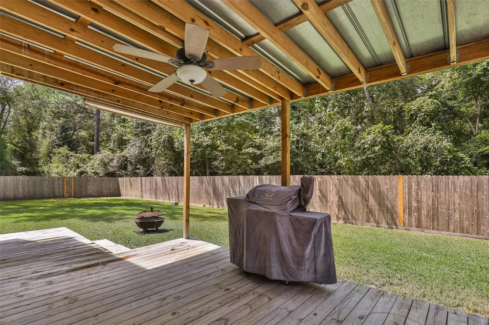 17703 Typhoon Way Crosby, TX 77532