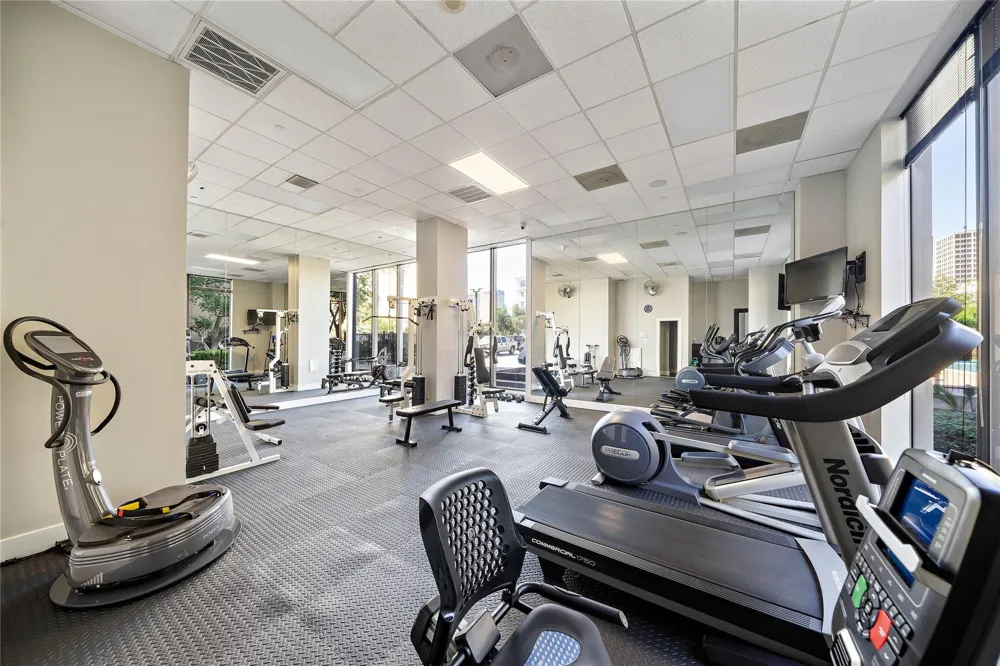 5150 Hidalgo Street #1604 Houston, TX 77056
