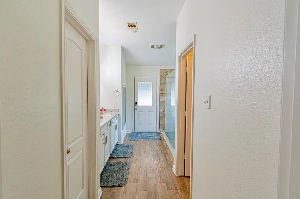 4108 S Meridian Greens Drive Dickinson, TX 77539