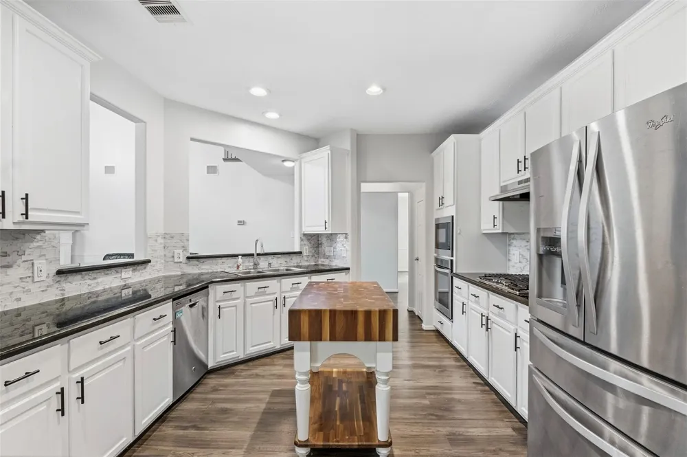 27014 Rockwood Park Lane Cypress, TX 77433