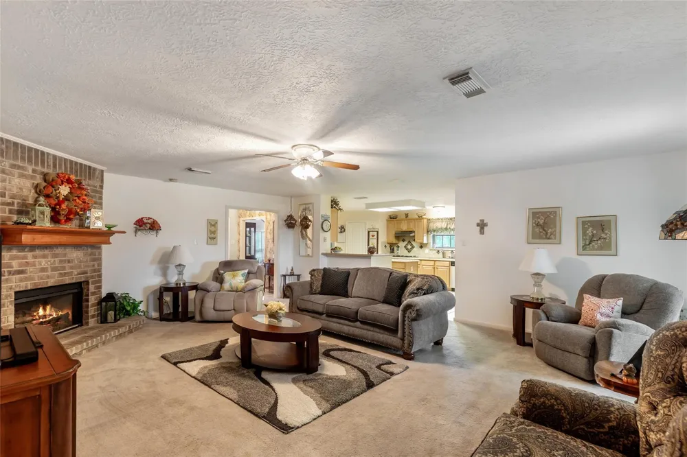 20034 Nightbird Trail Crosby, TX 77532