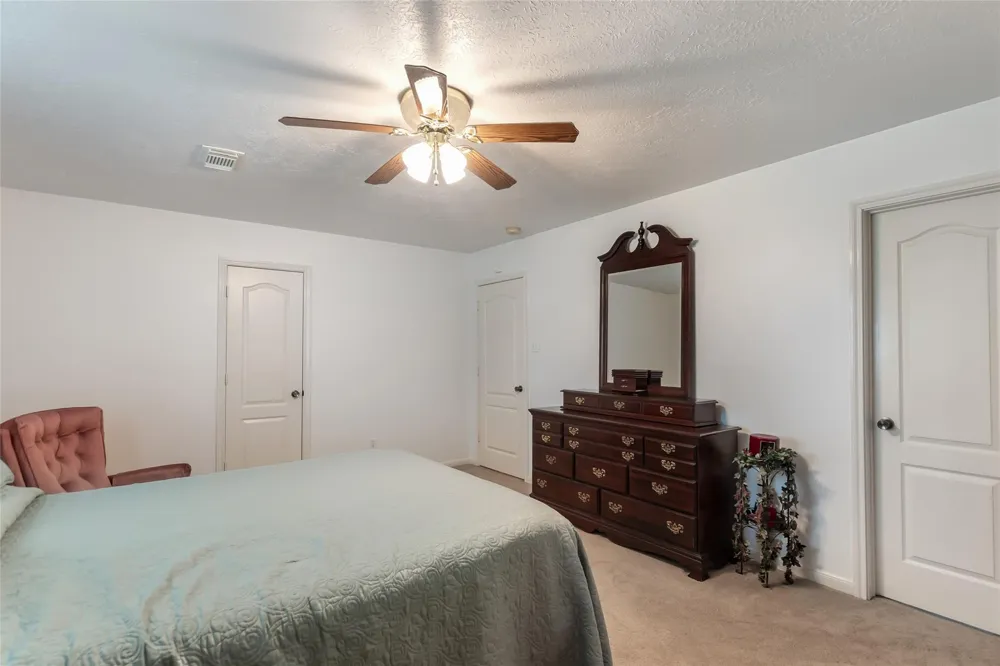 20034 Nightbird Trail Crosby, TX 77532