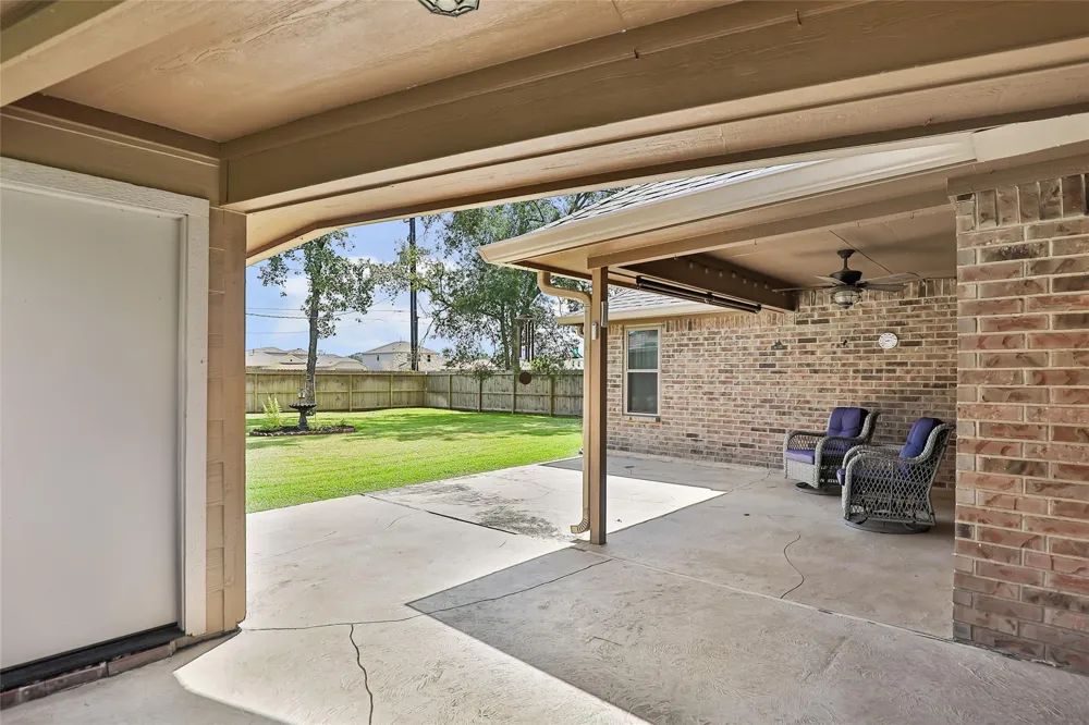 20034 Nightbird Trail Crosby, TX 77532