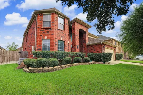 219 Nina Lane Lane W