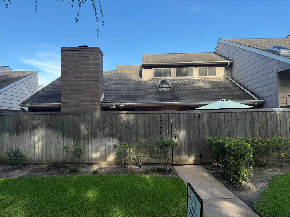 13984 Hollowgreen Drive #23 Houston, TX 77082