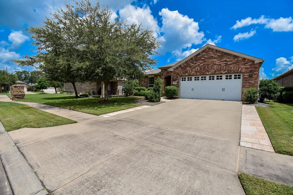 2819 Button Bush Drive Richmond, TX 77469