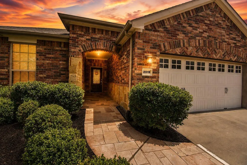2819 Button Bush Drive Richmond, TX 77469