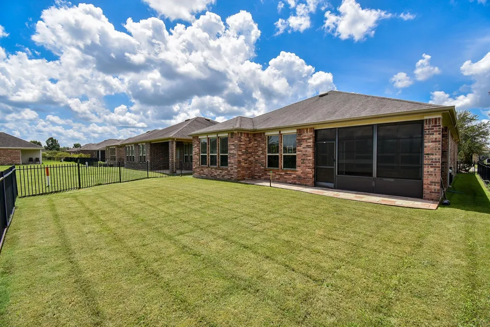 2819 Button Bush Drive Richmond, TX 77469