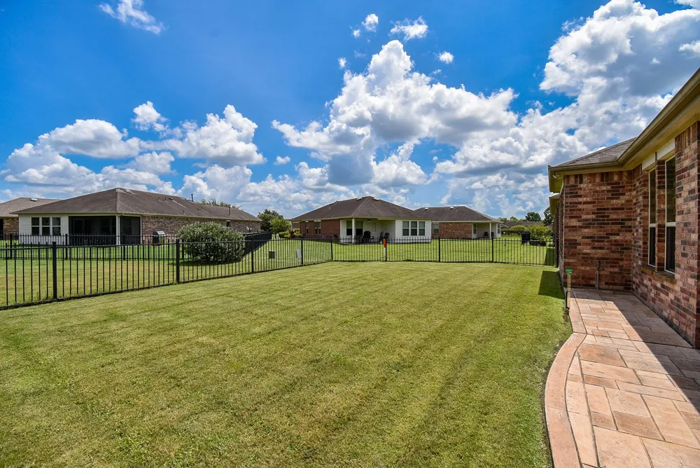2819 Button Bush Drive Richmond, TX 77469