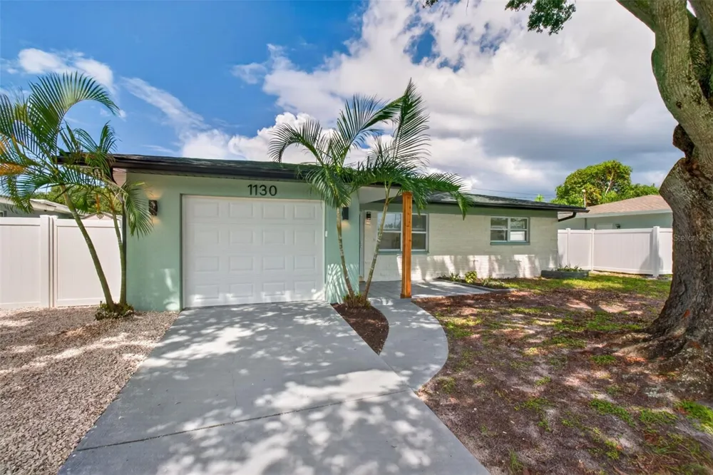 1130 7TH AVENUE NE Largo, FL 33770