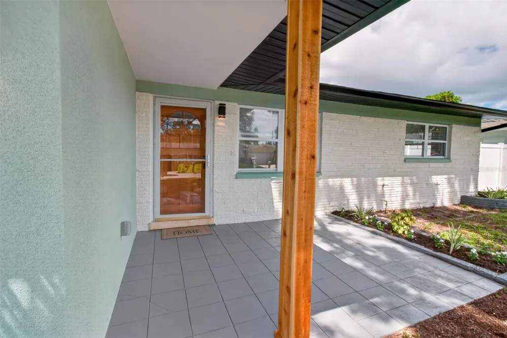1130 7TH AVENUE NE Largo, FL 33770
