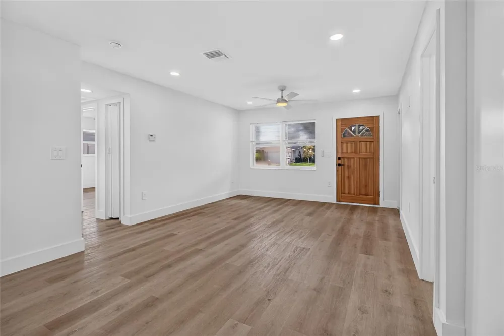 1130 7TH AVENUE NE Largo, FL 33770