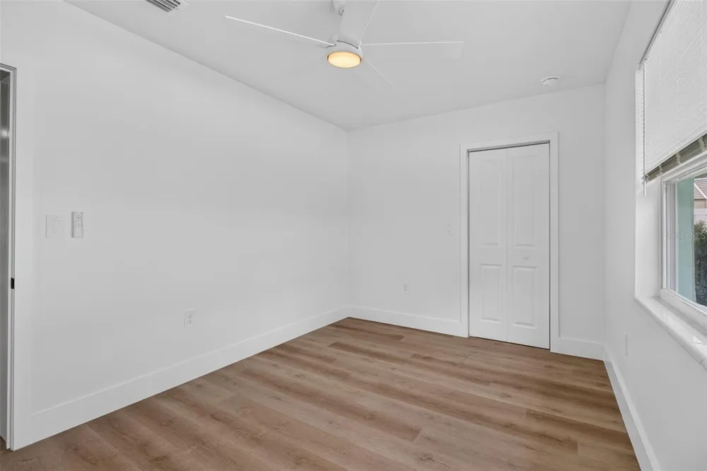 1130 7TH AVENUE NE Largo, FL 33770