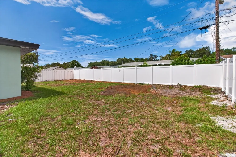 1130 7TH AVENUE NE Largo, FL 33770