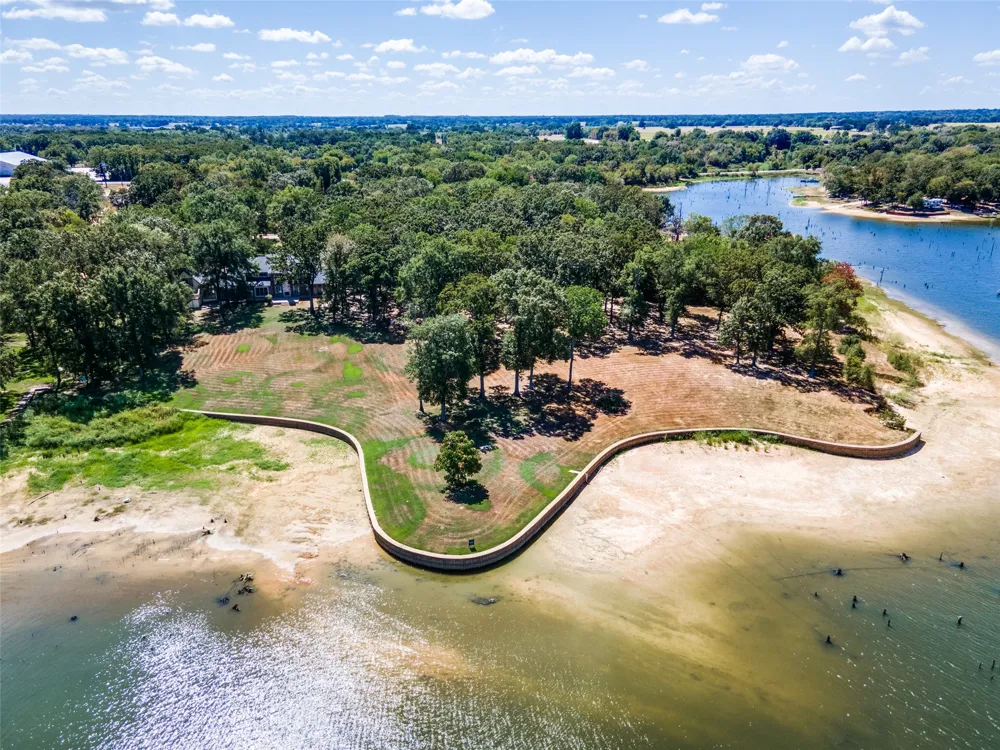 454 County Road 1516 Alba, TX 75410