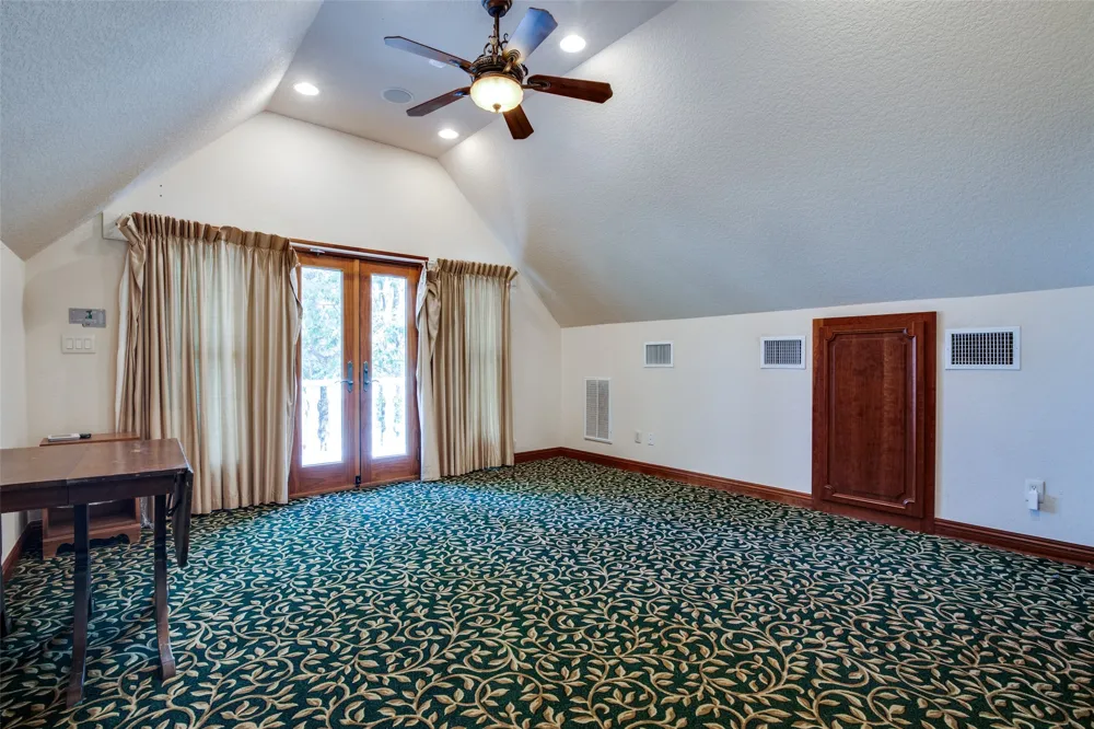 454 County Road 1516 Alba, TX 75410