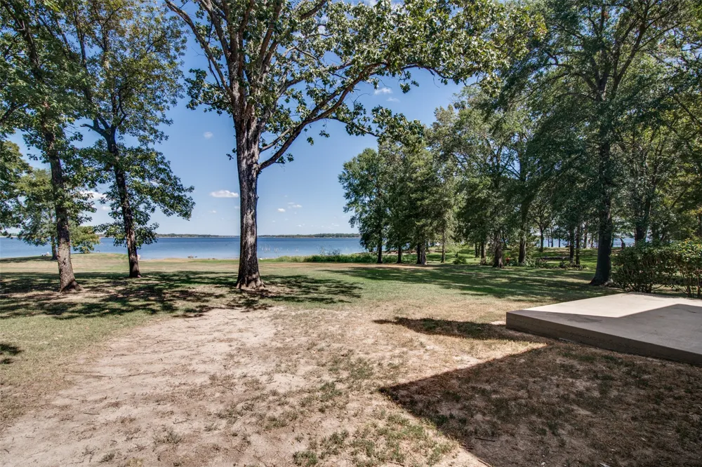 454 County Road 1516 Alba, TX 75410