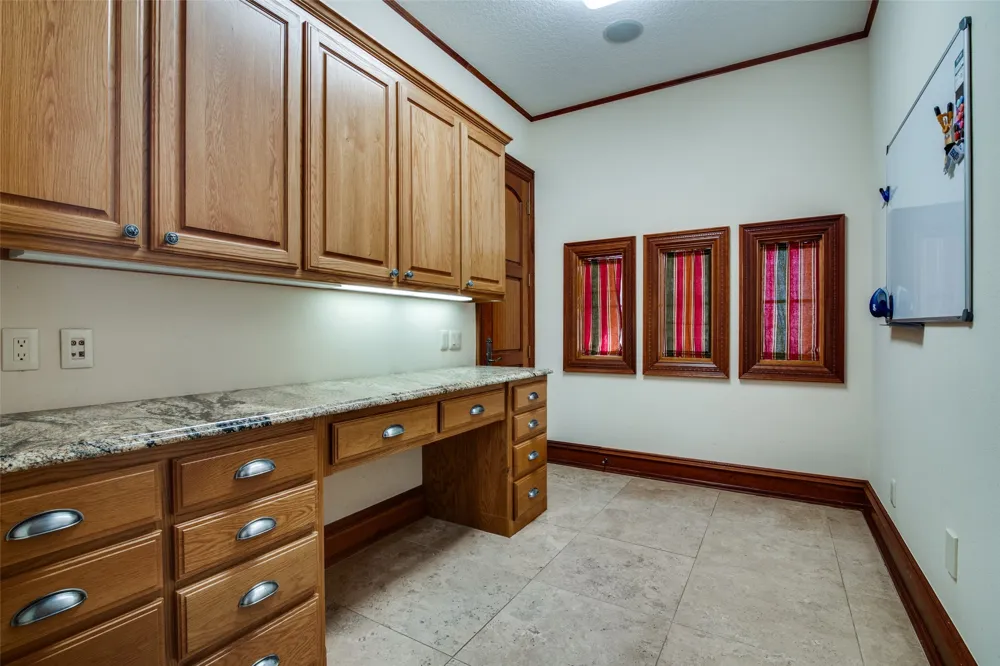 454 County Road 1516 Alba, TX 75410